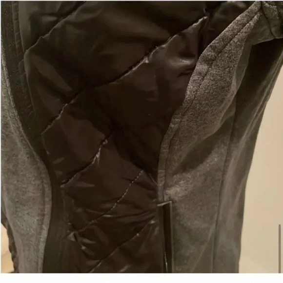 REEBOK FULL ZIP MOCK NECK QUILTED FLEECE LINED BLACK/ GREY ATHLETIC JACKET SMALL - Picture 5 of 13